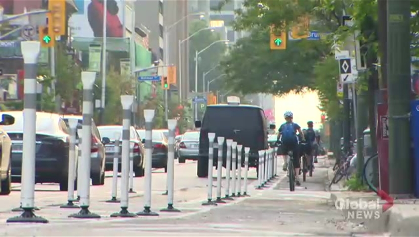 bloor bike lanes