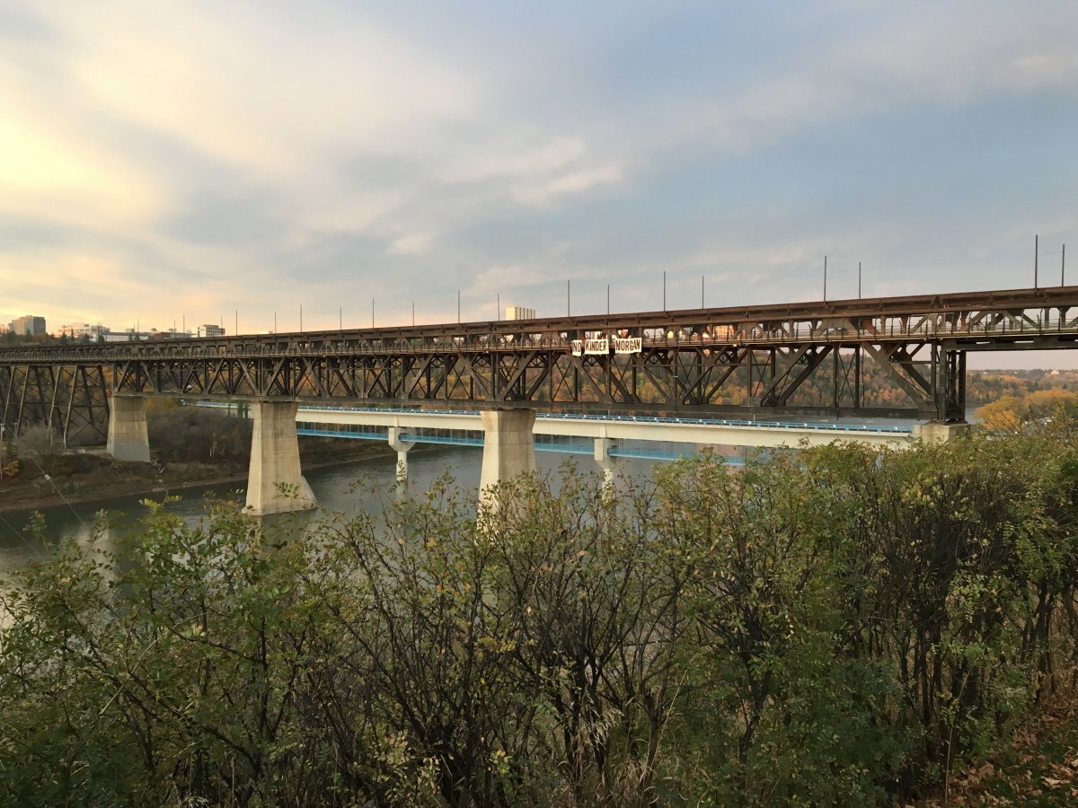 ‘No Kinder Morgan’ banner across High Level Bridge to protest approved ...