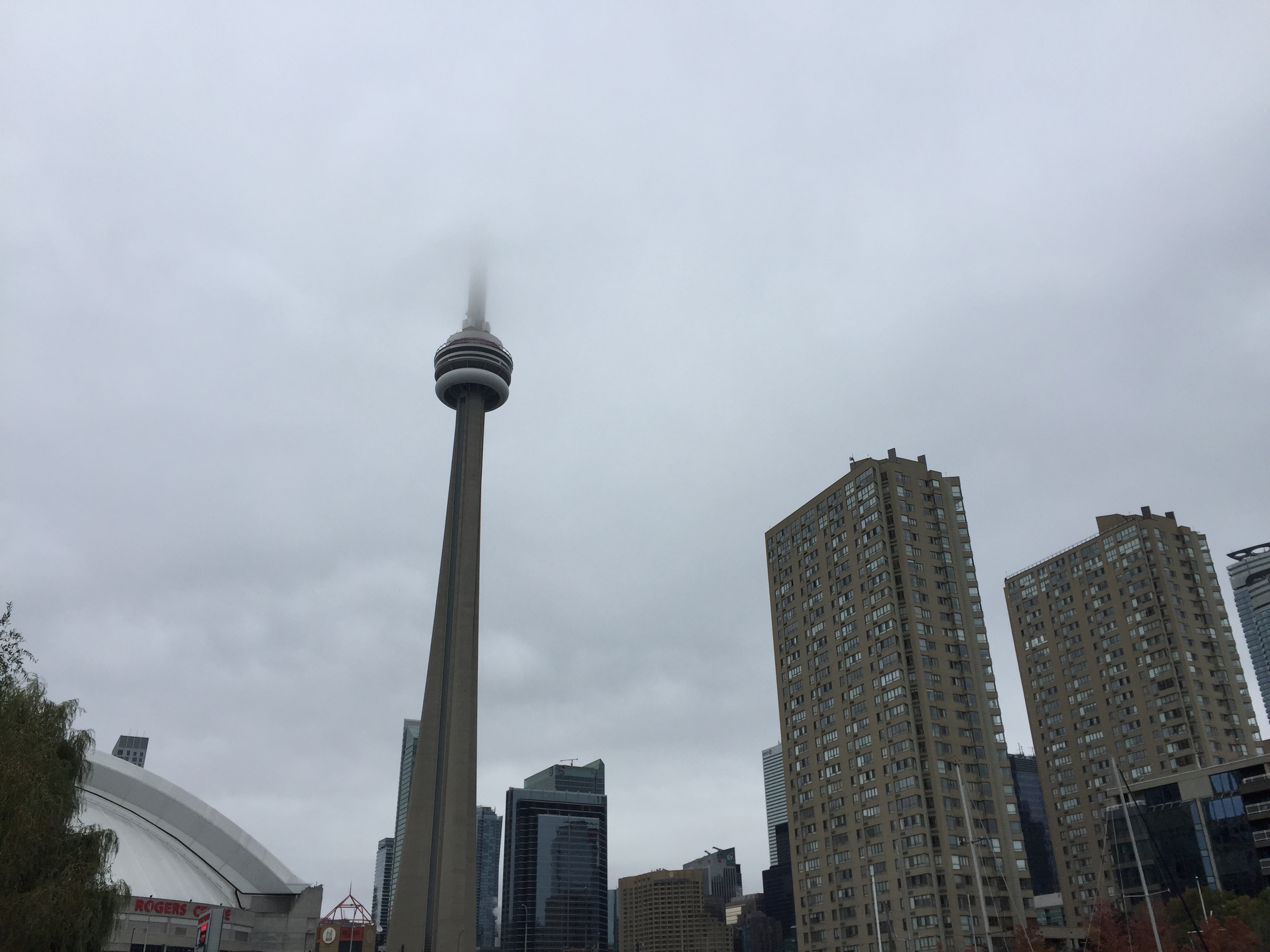 CN Tower, Rogers Centre gates 1 to 6 close due to falling ice