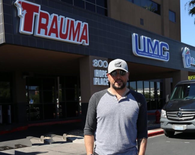 Jason Aldean at the University Medical Center of Southern Nevada.
