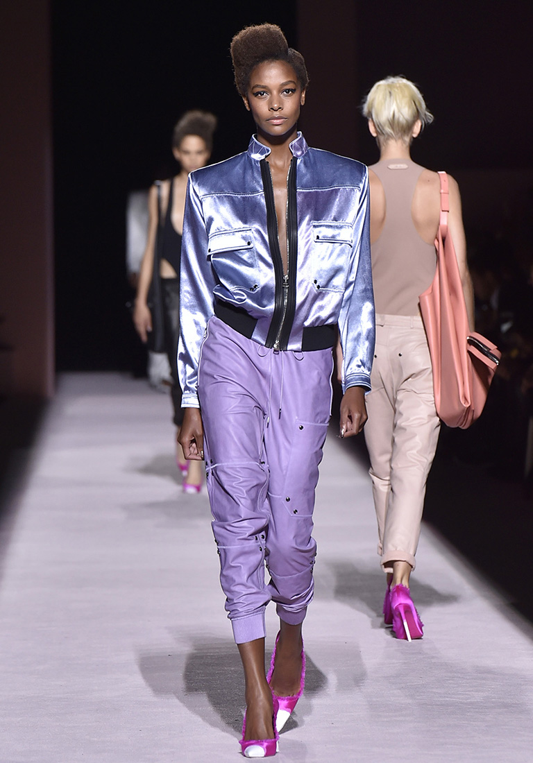RUNWAY TREND FOILED TOP main image 1