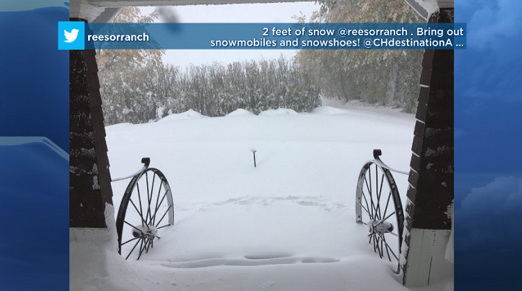 Heavy snow hit parts of southwest Saskatchewan to start October.