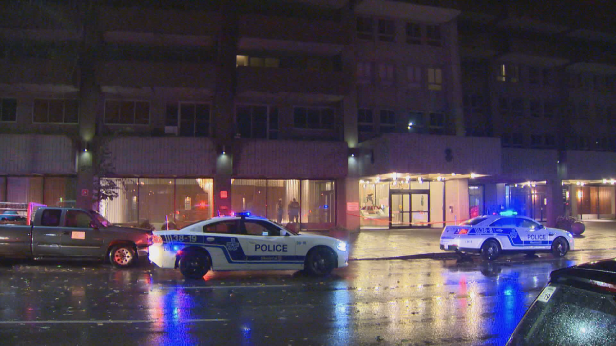 A 27-year-old man is recovering in hospital after he was stabbed in his Plateau-Mont-Royal apartment. Monday, Oct. 30, 2017.