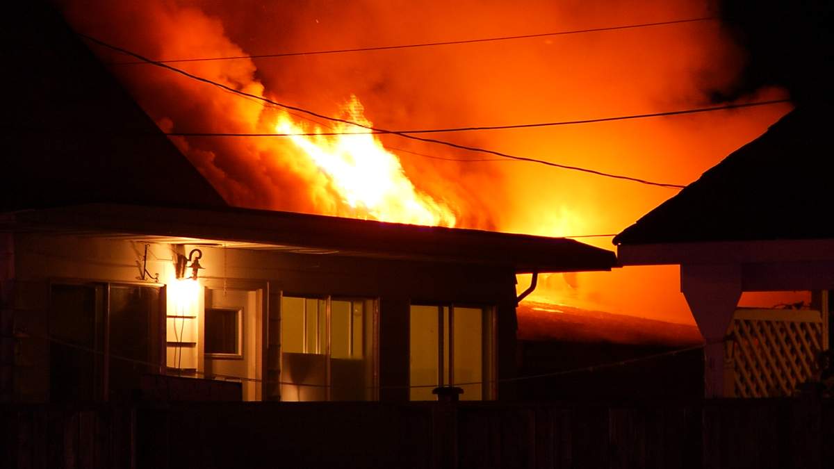 Nobody injured in late-night Abbotsford house fire - image