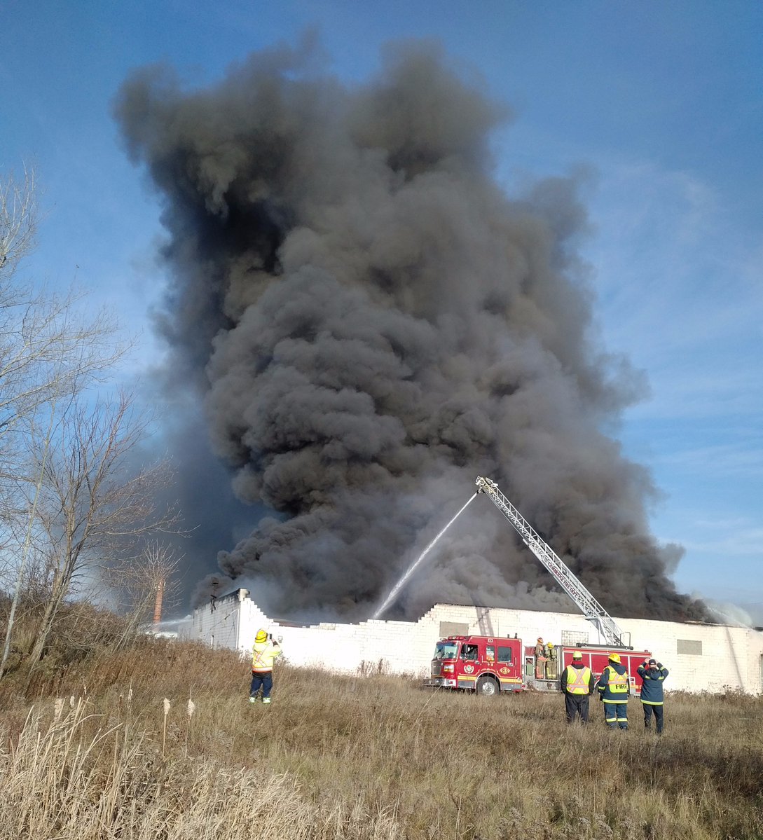 Emergency crews battled a large factory fire in the Hespeler neighbourhood of Cambridge Monday afternoon.