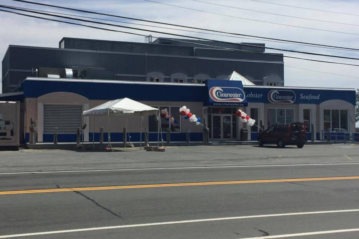 Департаментът по труда на Нова Скотия съобщи че човек е