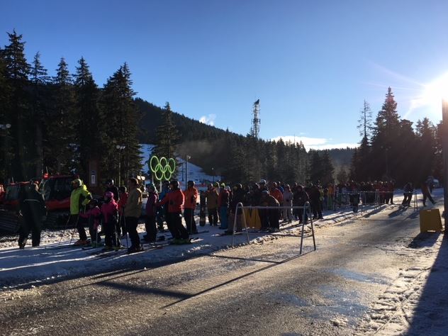 Cypress and Grouse Mountains opening early today for ski season - image