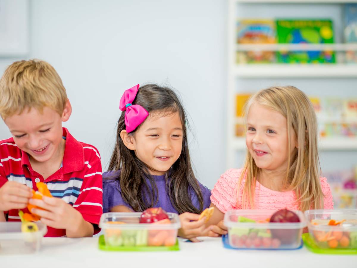 Some Canadian schools are switching up the lunch ritual with reverse lunch, where students go outside to play and then sit down to eat.