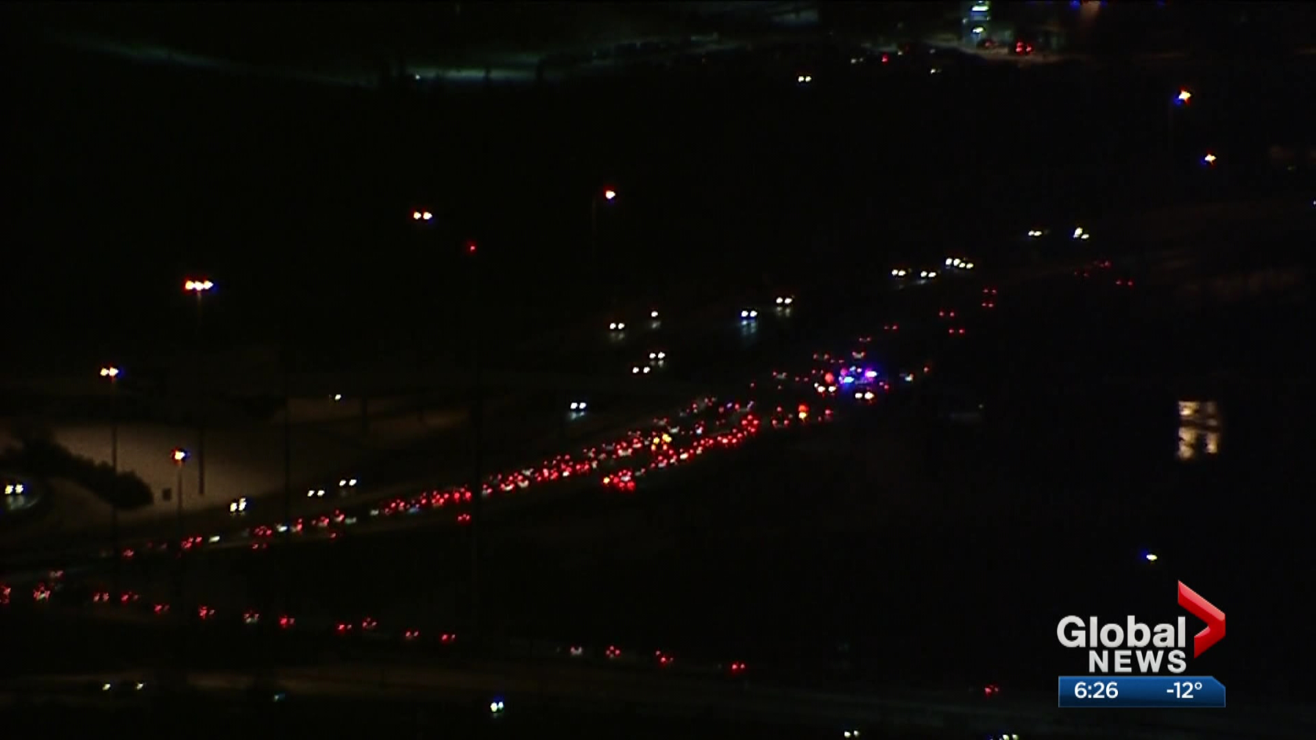 Traffic backs up on Deerfoot Trail after more than 10 vehicles crash ...