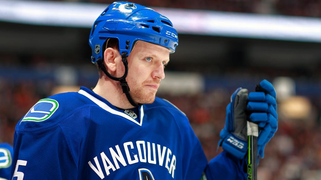 Derek Dorsett played 515 games in the NHL through 10 seasons with Columbus, the New York Rangers, and the Canucks.