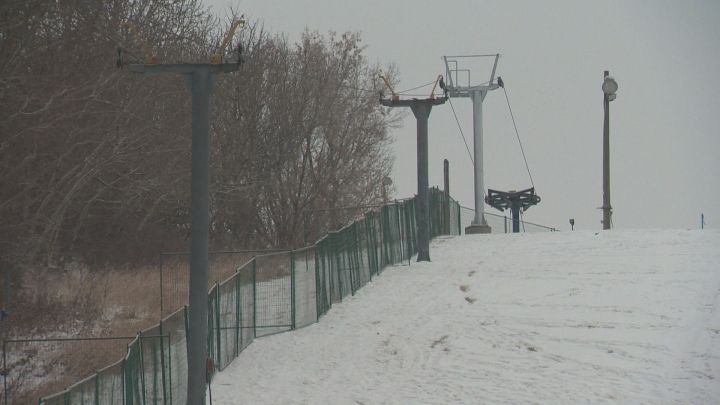 There are questions about the future of the Edmonton Ski Club after a note was seen posted to its clubhouse door on Connors Hill indicating the city is terminating its lease with the club, effective Dec. 10.