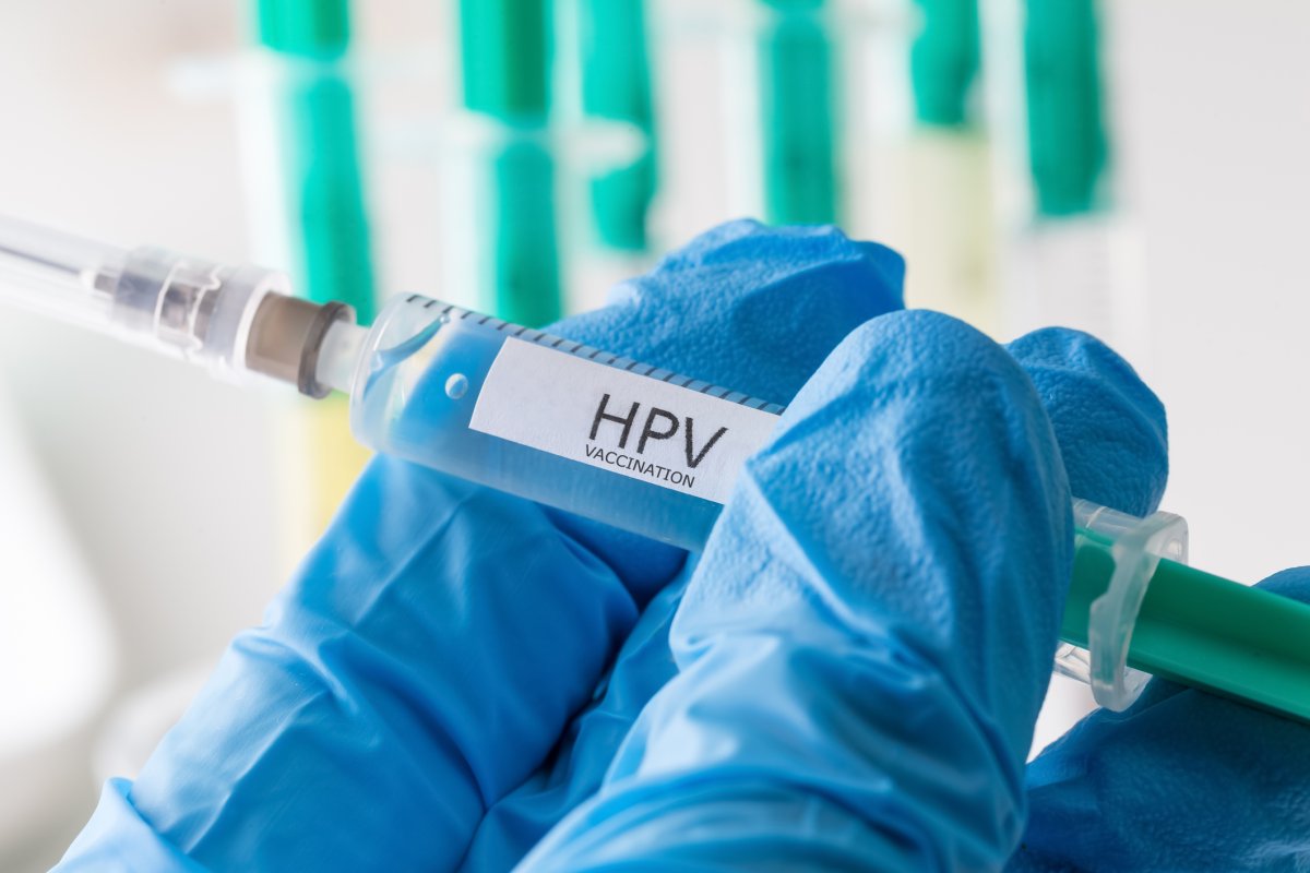 A new study has found that the human papillomavirus (HPV) vaccine is both safe and effective in protecting against the most virulent strains of the virus 10 years after it has been given. 