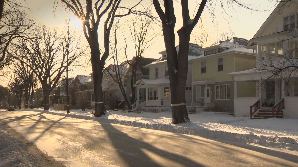 Housing affordability in Winnipeg beats out most other large Canadian cities, say experts.