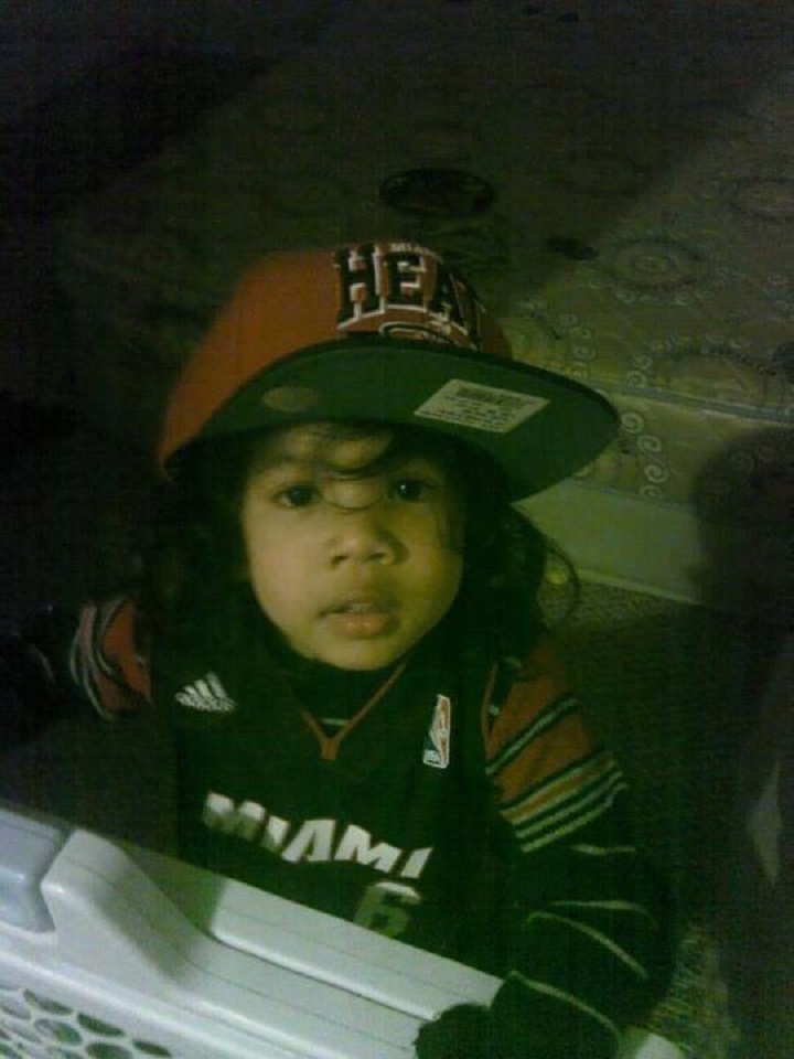 Предупреждение Тази история съдържа чувствително и графично съдържание което може