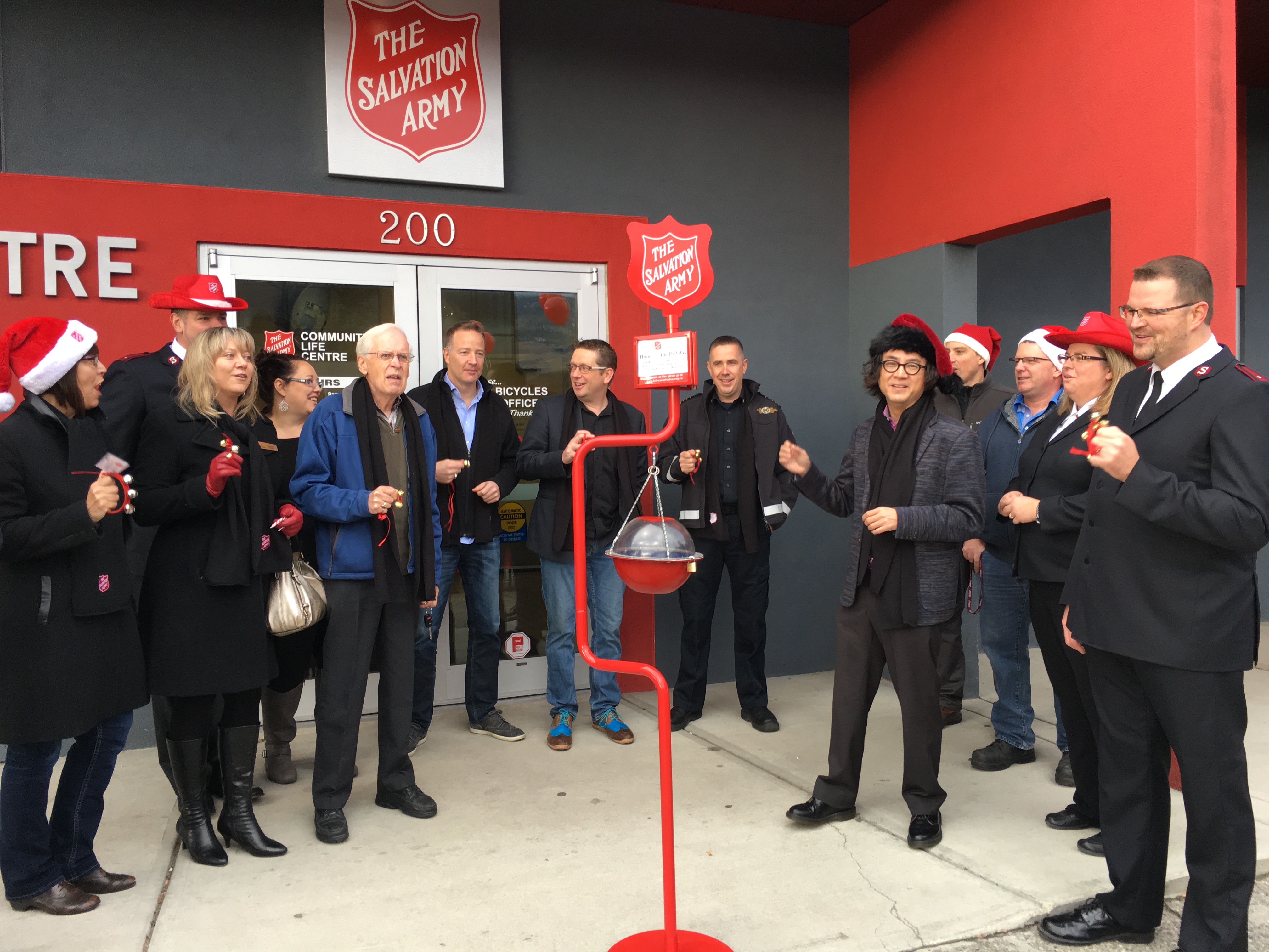 Salvation Army Christmas Kettle Campaign kicks off in the Okanagan -  Okanagan