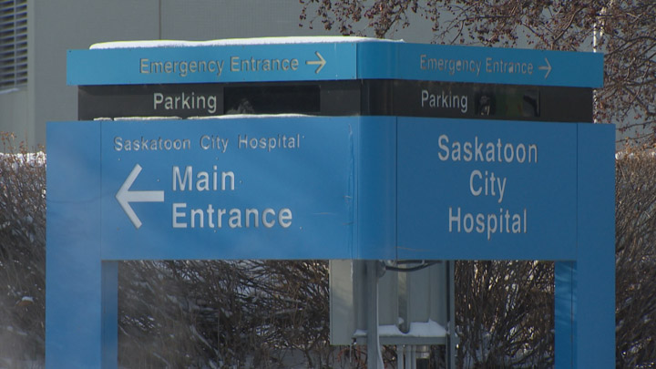 A precautionary drinking water advisory that was issued at Saskatoon City Hospital due to a drop in water pressure has been lifted.