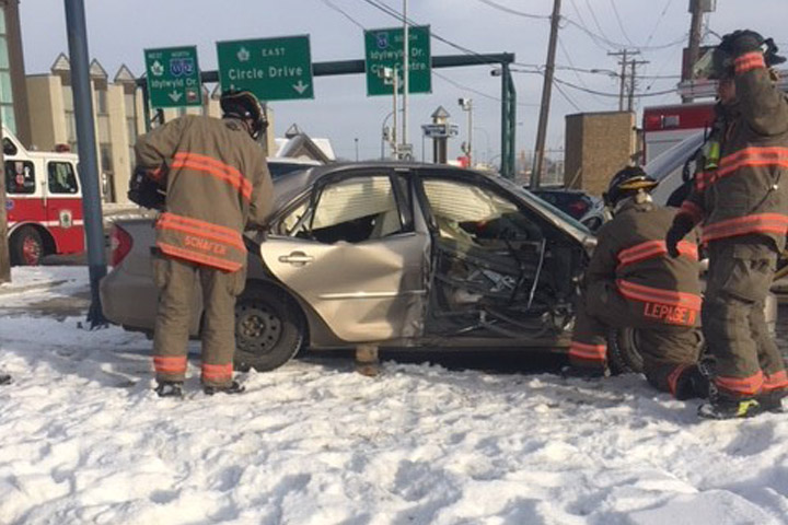Man dies from injuries sustained in crash: Saskatoon police - image