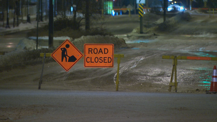 Multiple water main breaks in Saskatoon have been caused by a quick drop in the temperature.
