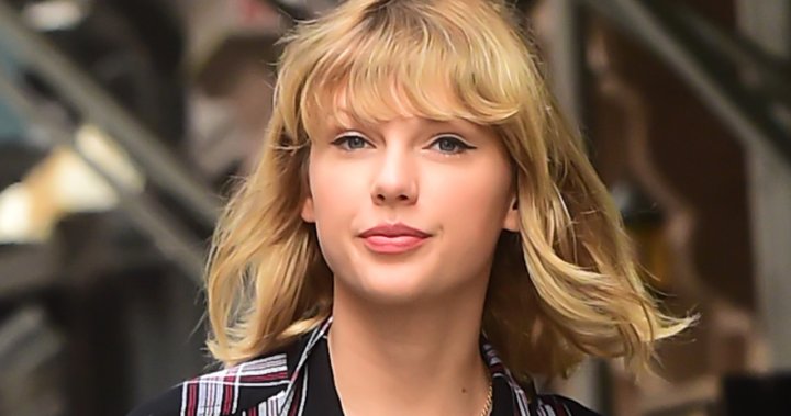 Taylor Swift Threatens Legal Action Against Blogger Who Compared Her To 