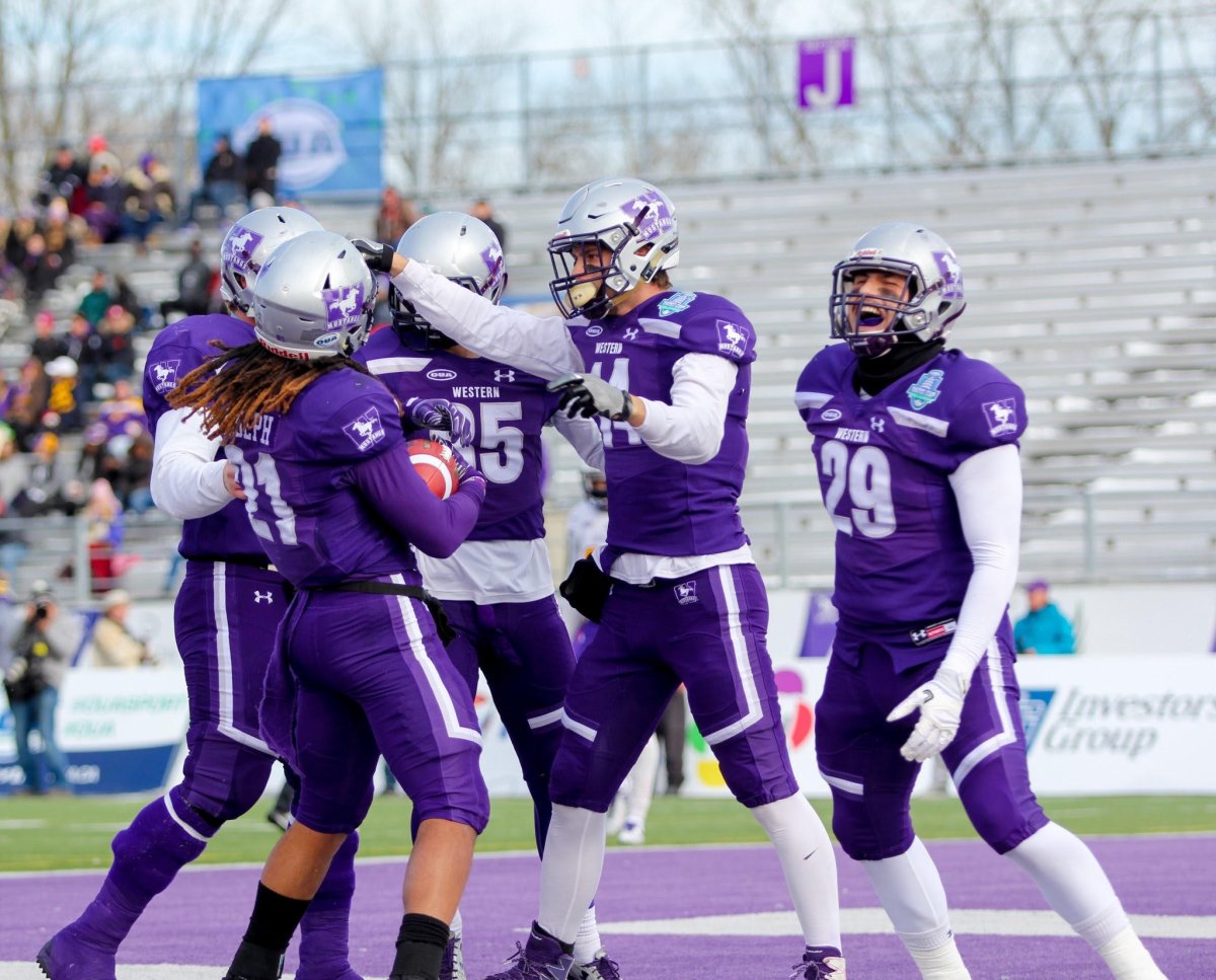 Western Mustangs advance to 4th straight Yates Cup London Globalnews.ca