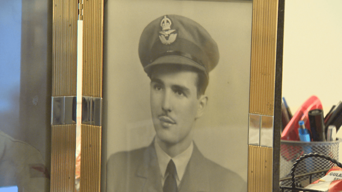 Stu Vallieres in uniform during the Second World War.