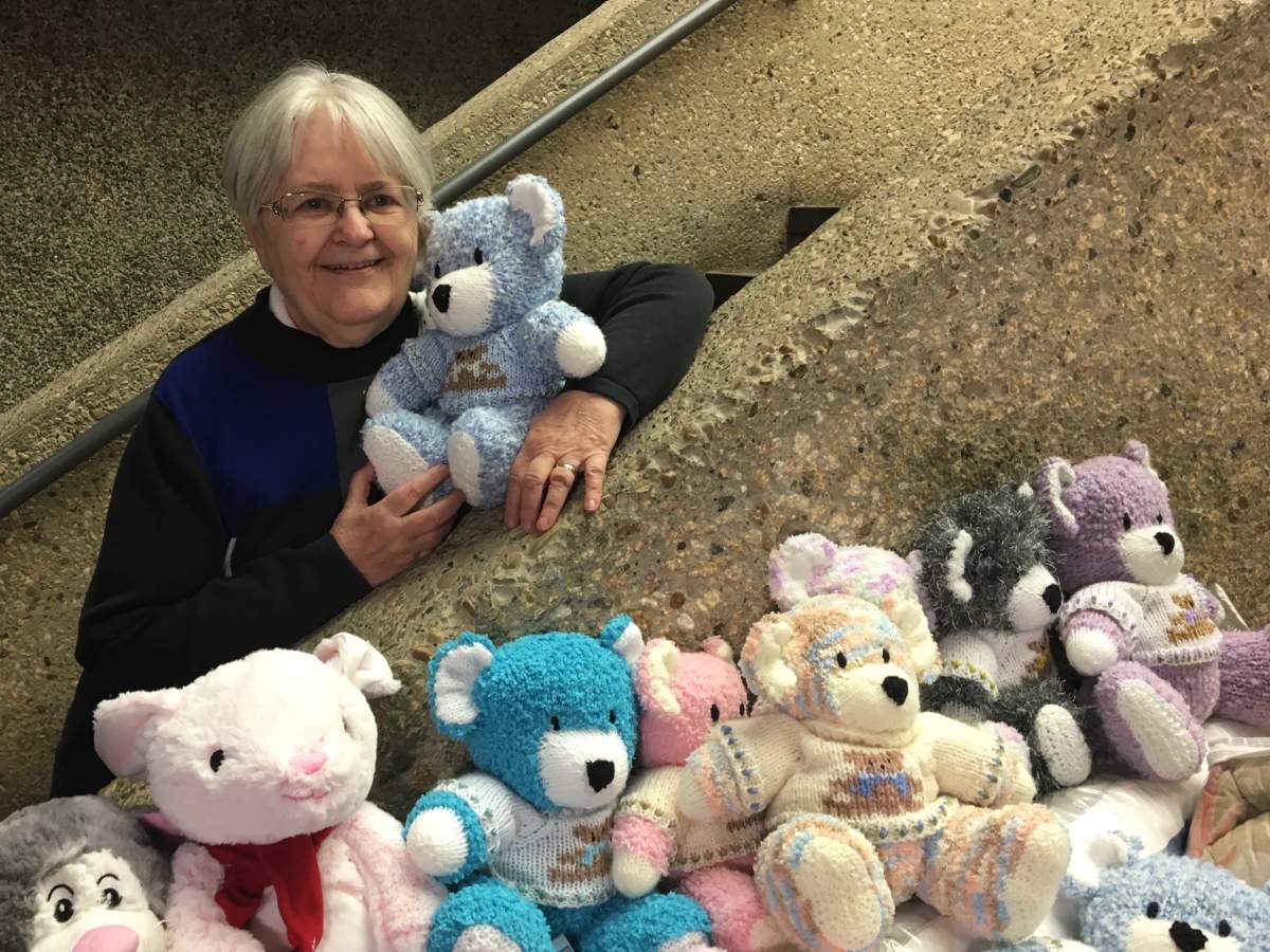 Marcelle Jamieson with some of the teddy bears she knitted for Global Edmonton’s Give Me Shelter holiday campaign. Dec. 6, 2017.