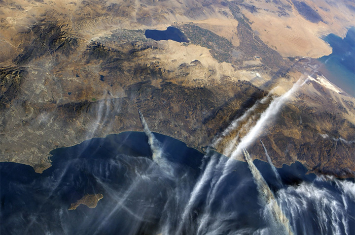 California wildfires as captured by NASA astronaut Randy Bresnik on the ISS.