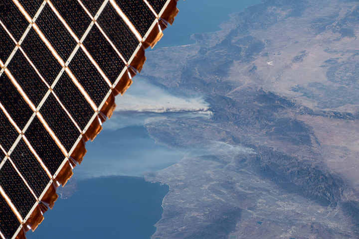 California wildfires as captured by NASA astronaut Randy Bresnik on the ISS.