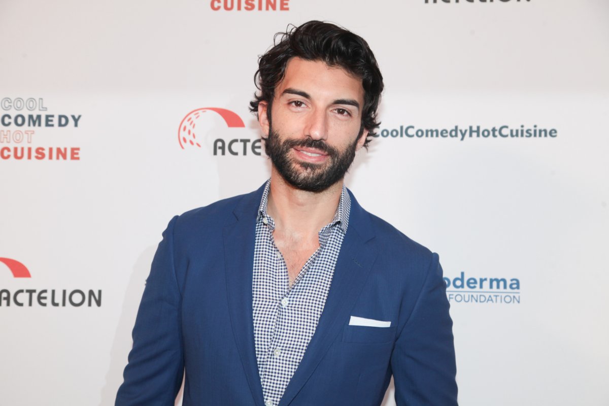 Justin Baldoni arrives at 30th Annual Scleroderma Benefit at the Beverly Wilshire Four Seasons Hotel on June 16, 2017 in Beverly Hills, California.
