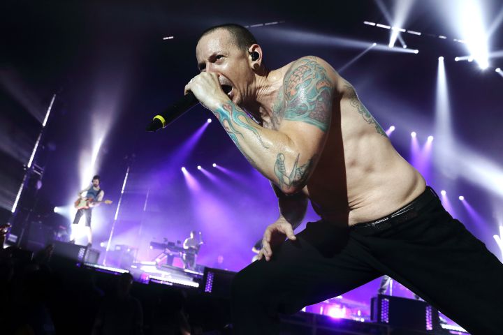 Months after Linkin Park frontman Chester Bennington was found dead in his home on July 20, autopsy results reveal precisely what substances were in his system before he took his own life by hanging.