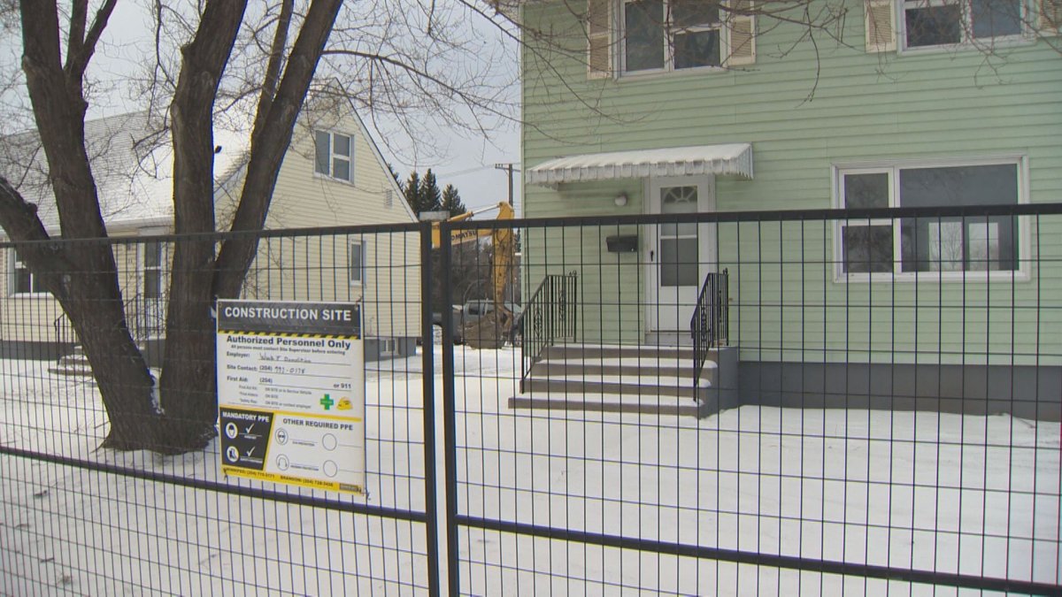 Fences have gone up around 18 homes on Kenaston Blvd as demolition work gets underway. 