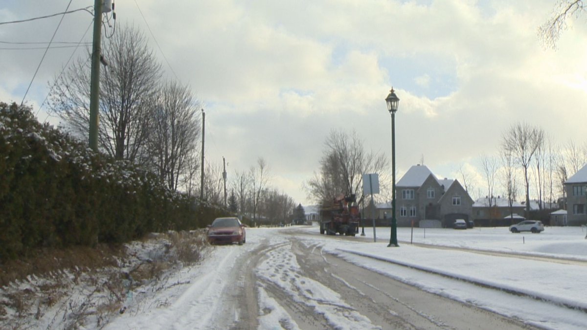 NotreDamedel’Île Perrot resident angry over loss of green space Montreal Globalnews.ca