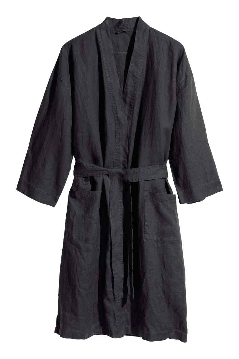 Last-minute holiday gift ideas for everyone in the family - image