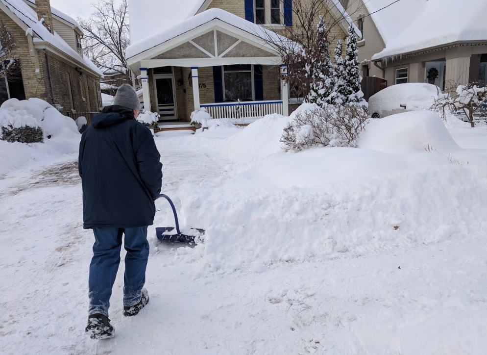 Околна среда Канада издаде предупреждение за снежен шквал преди потенциала