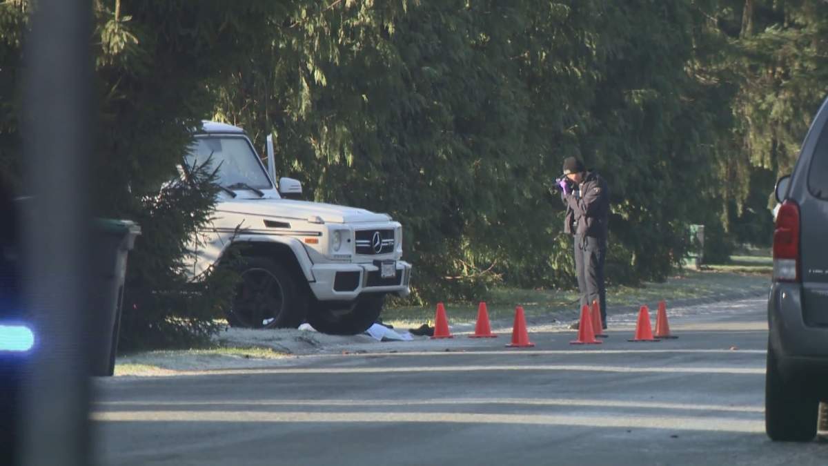 Officers seem to be focusing on a white Mercedes Benz Jeep.