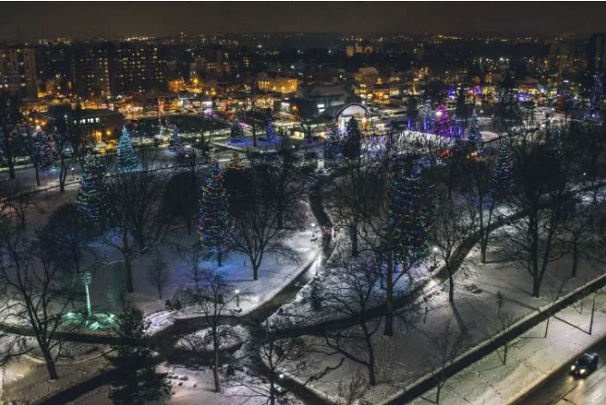 New Year's Eve revellers in London can head to Victoria Park for free, family-friendly fun.