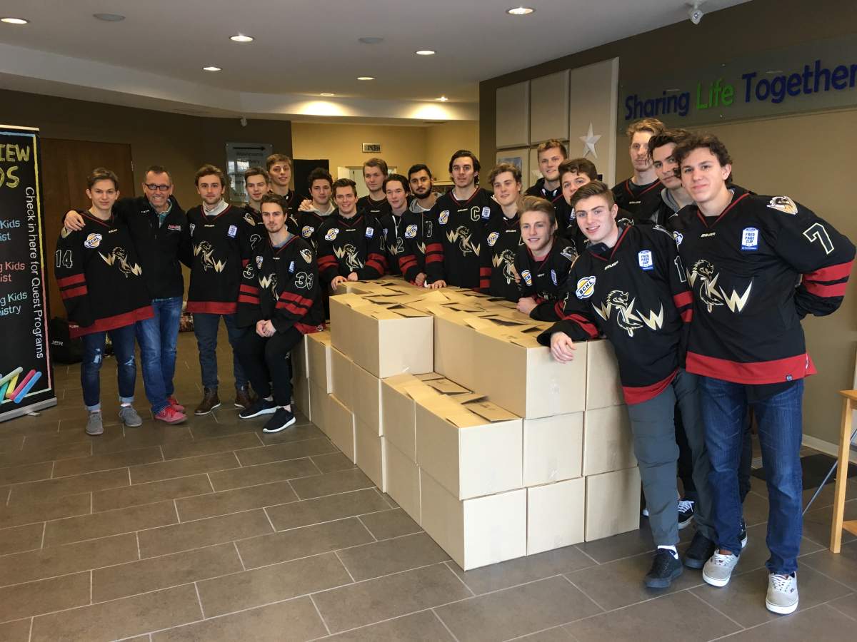 West Kelowna Warriors bring A-game to stuff hampers - image