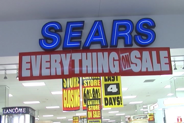 Sears department store in Belleville, Ont. closing this weekend.