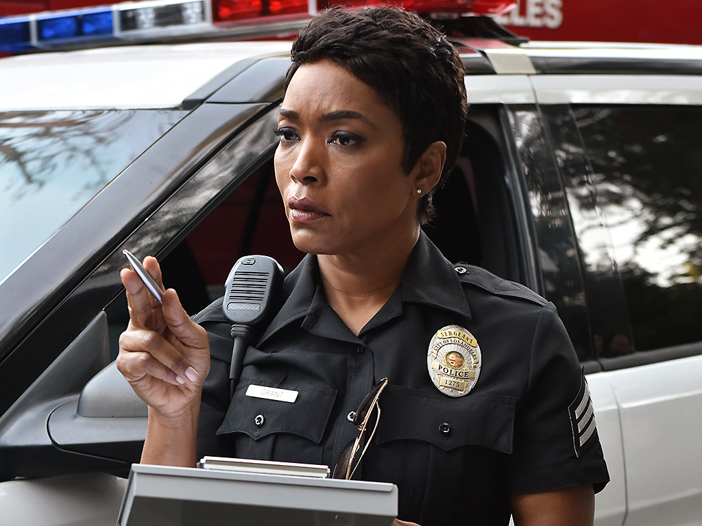 ‘9-1-1’: 6 things to know about the amped-up first responders TV show ...