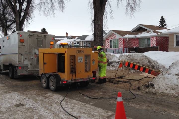 Hundreds of Winnipeggers have been without water due to frozen internal plumbing this year.