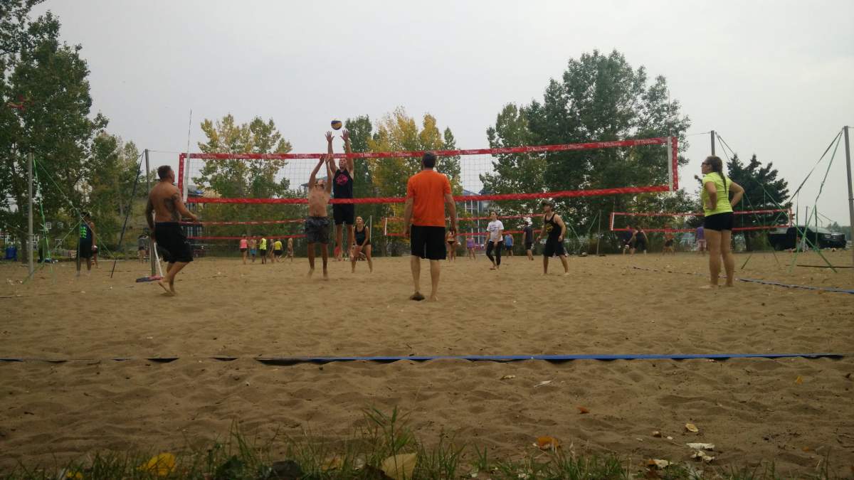 A “Battle of Alberta” beach volleyball tournament between the Edmonton Sport and Social Club and the Calgary Sport and Social Club at Sylvan Lake Provincial Park in Sylvan Lake, Alta. September 9, 2017.