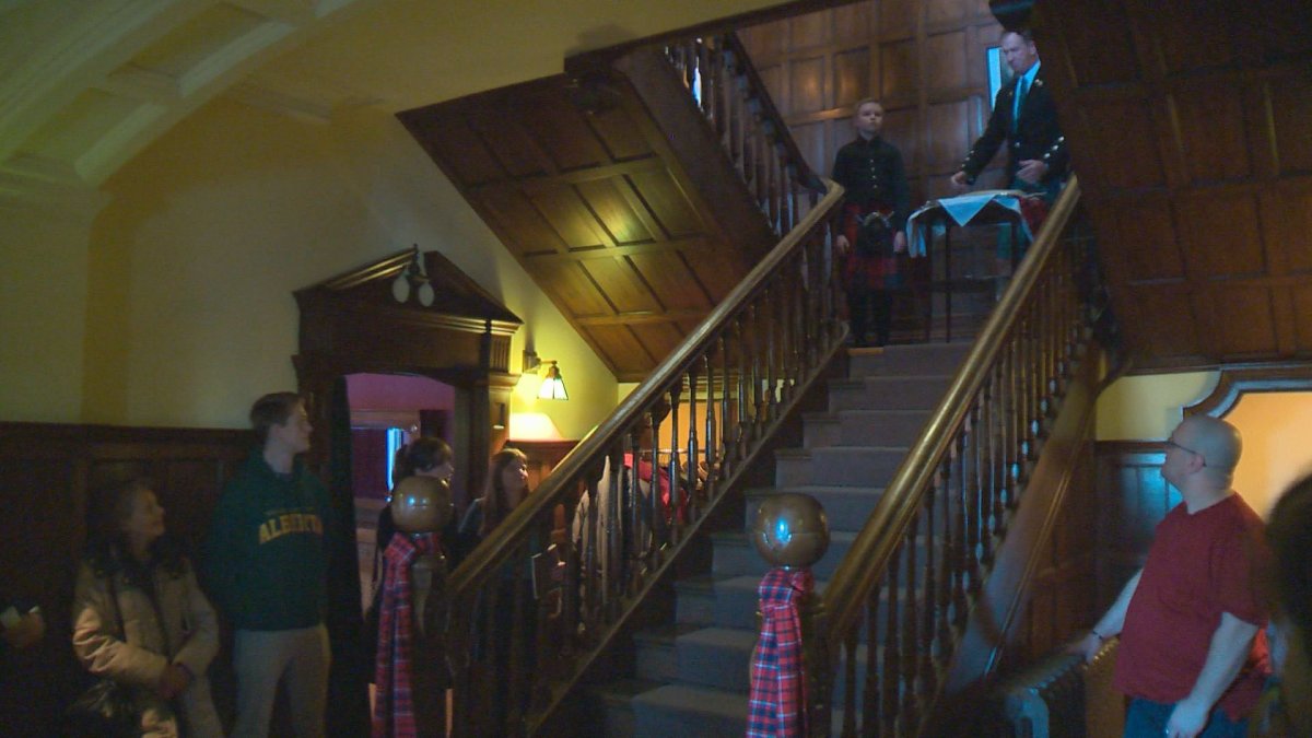 Photos Edmontonians celebrate Robbie Burns Edmonton Globalnews.ca