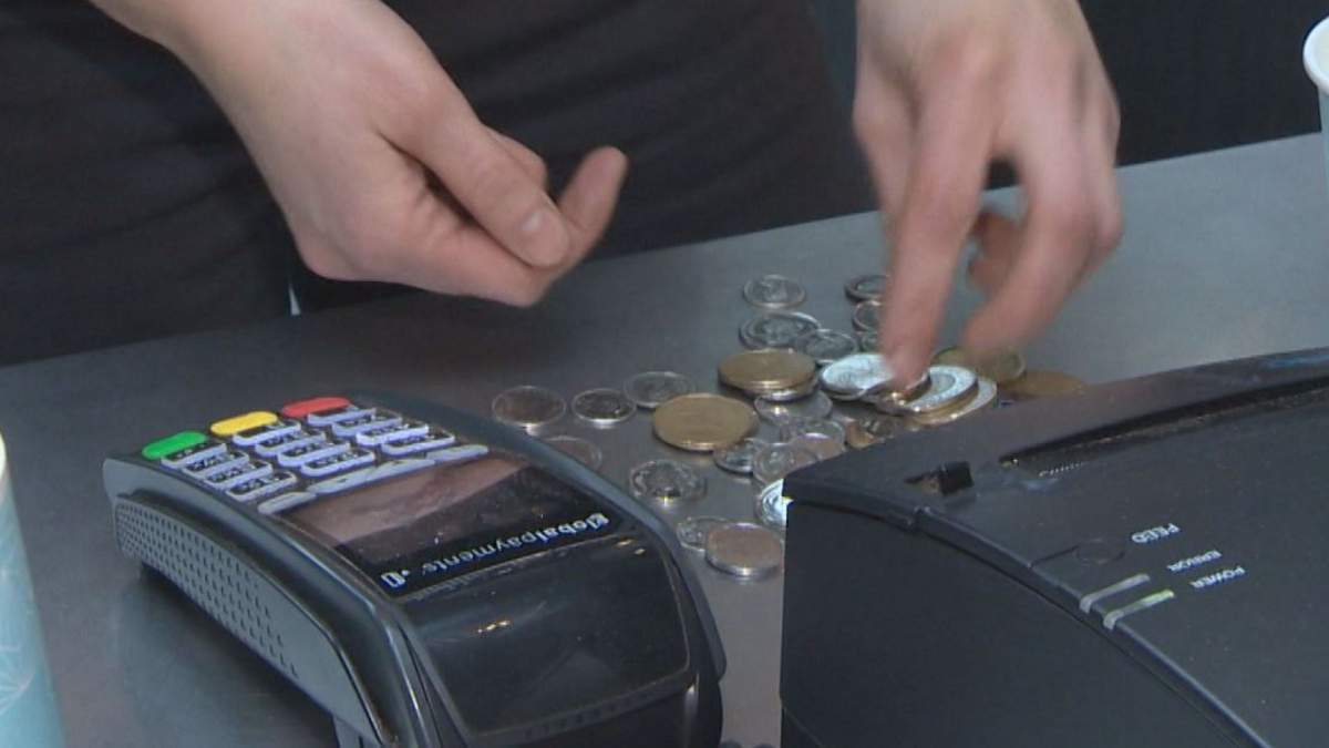 Labour minister brushes off ‘doom and gloom’ minimum wage predictions - image