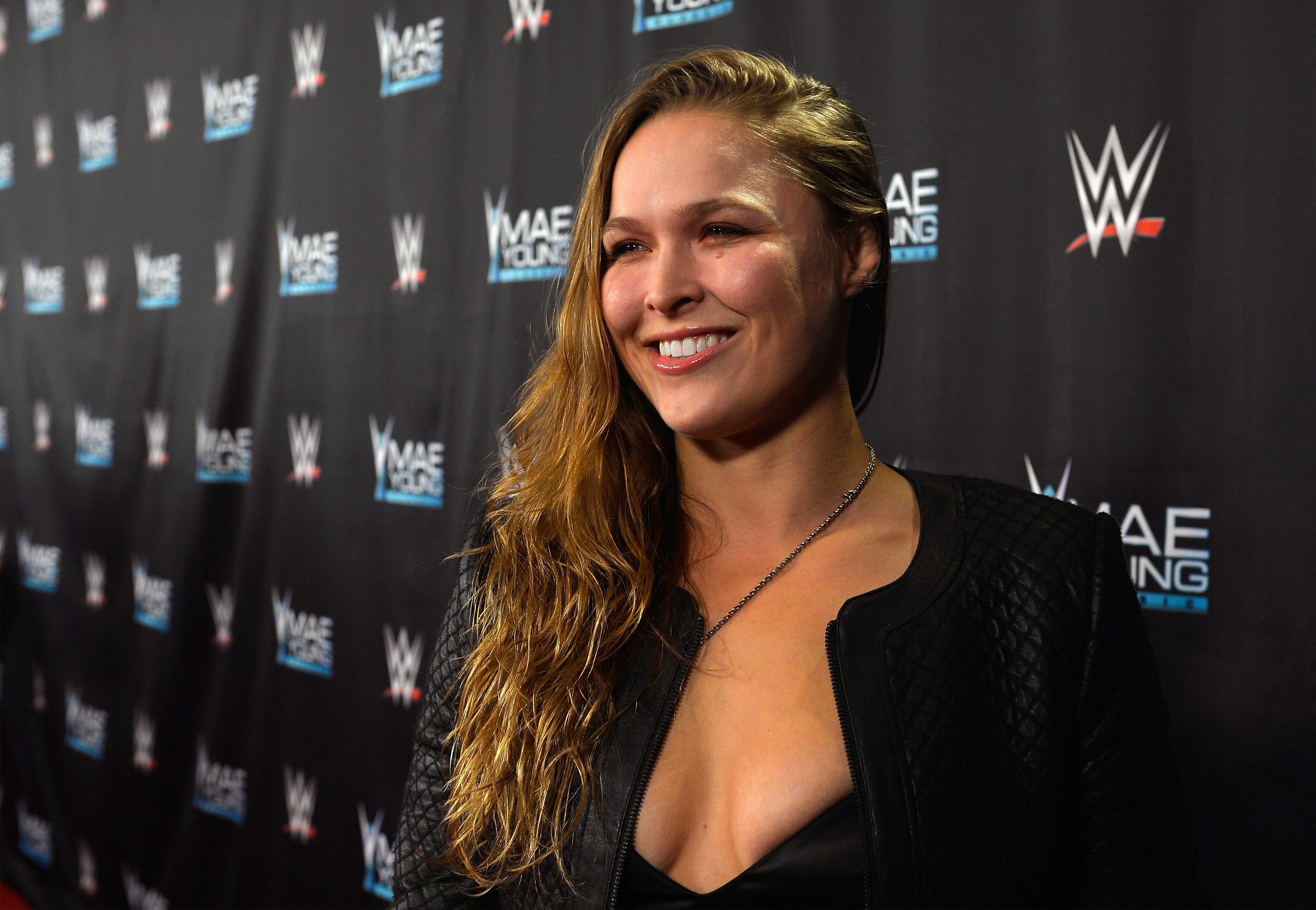 More Horsewomen join Becky Lynch/Ronda Rousey Twitter beef