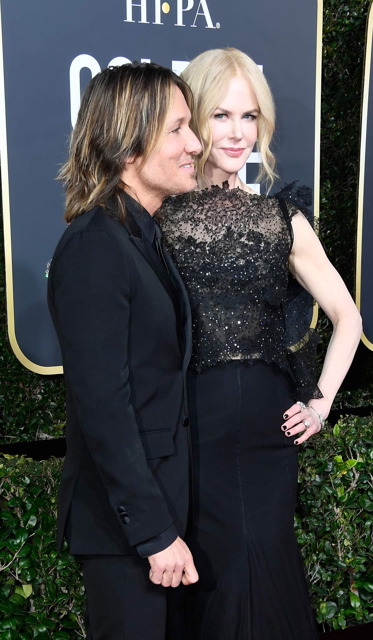 Golden Globes 2018 red carpet: A sea of black makes an important statement - image