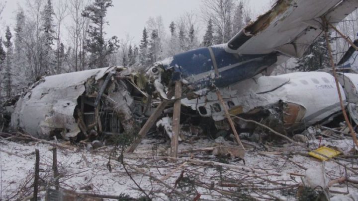 Six passengers from a downed flight near Fond-du-Lac, Sask., have filed a class-action lawsuit.