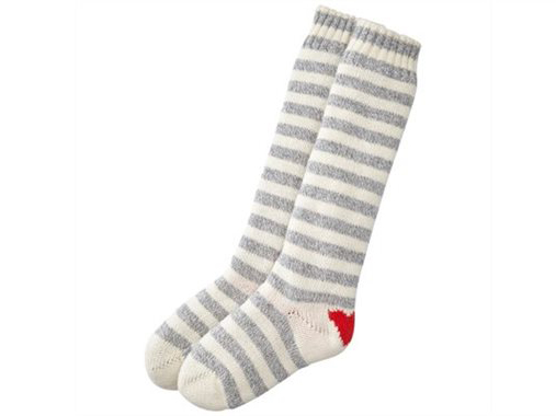 13 Valentine’s Day gifts for her under $50 - image