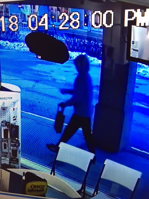 Held up at gunpoint, Okanagan mounties investigate two robberies involving guns - image