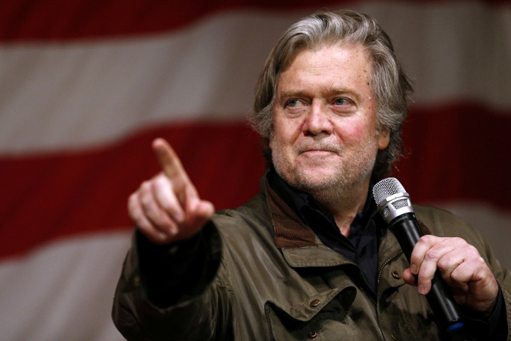 Former White House Chief Strategist Steve Bannon speaks during a campaign event on December 5, 2017. 