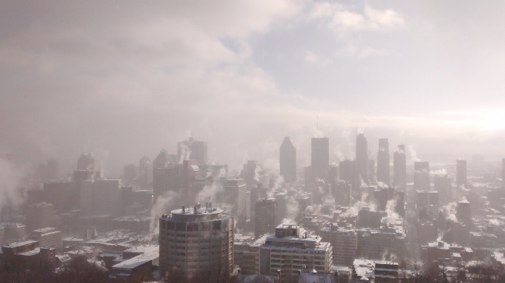 A smog warning has been issued for Montreal. Sunday, Jan. 14, 2018.